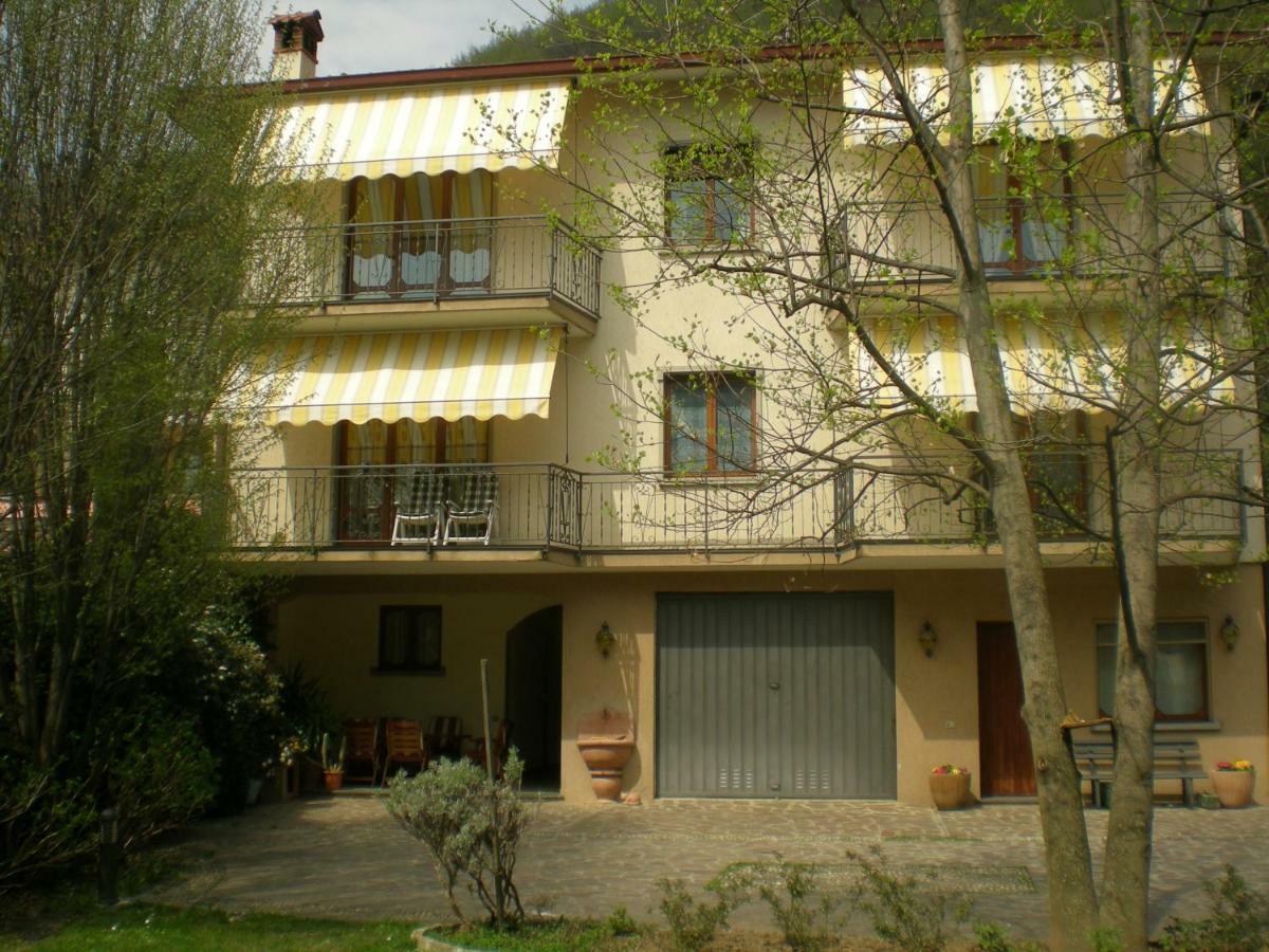 Casa Vacanze Donatella Carenno Extérieur photo